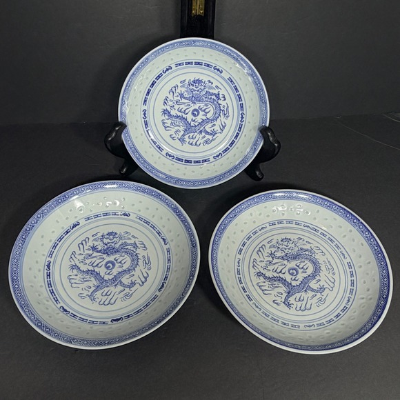 Lot of 3 VTG Jingdezhen China Rice Grain Blue White Dragon Porcelain 8", 9" - Picture 2 of 16